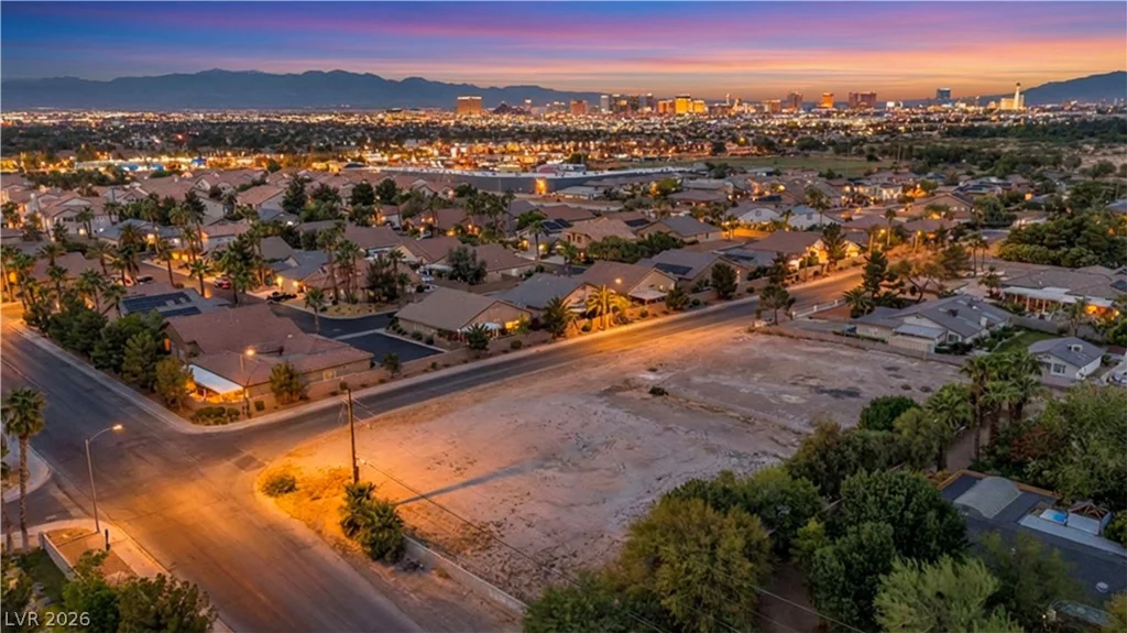 7480 Topaz, Las Vegas, NV 89120