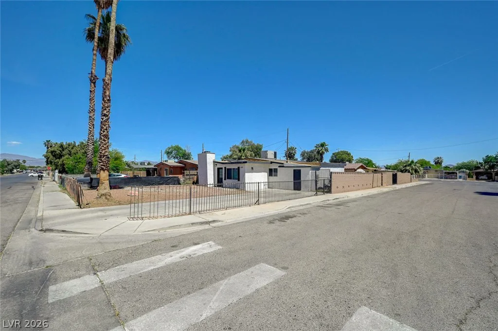 2624 Salt Lake, North Las Vegas, NV 89030