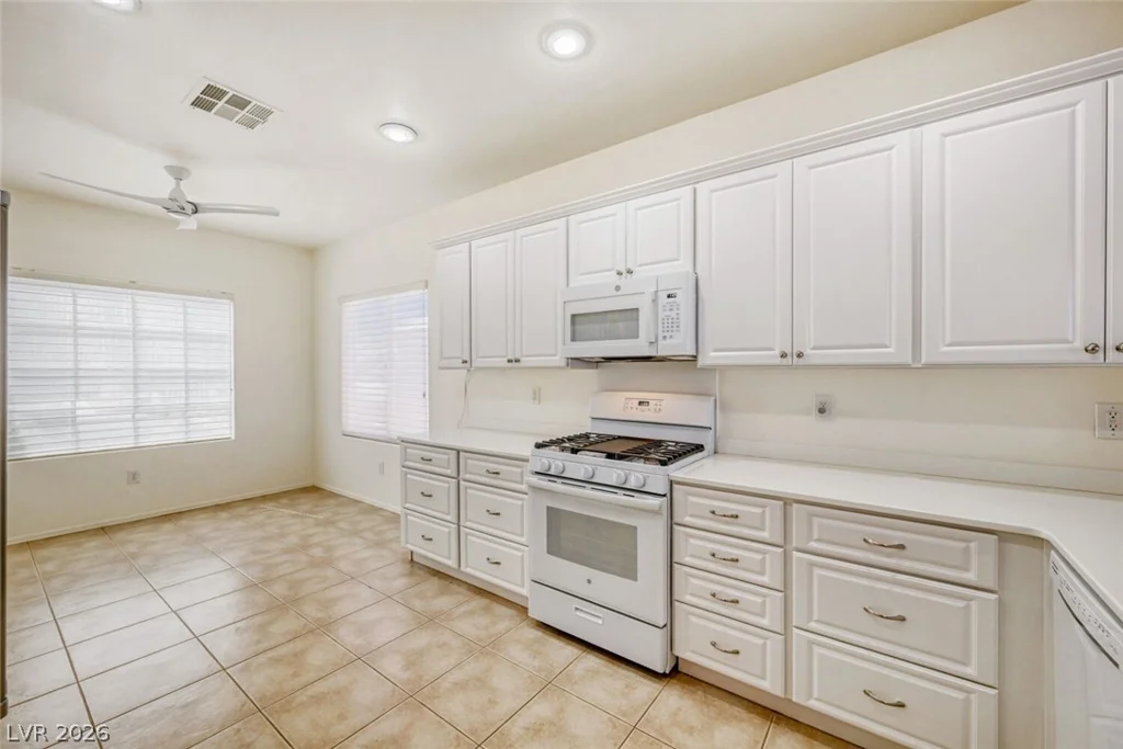2225 Idaho Falls, Henderson, NV 89044