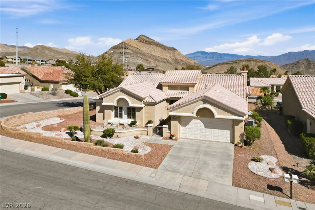 11024 Glacier View, Las Vegas, NV 89134