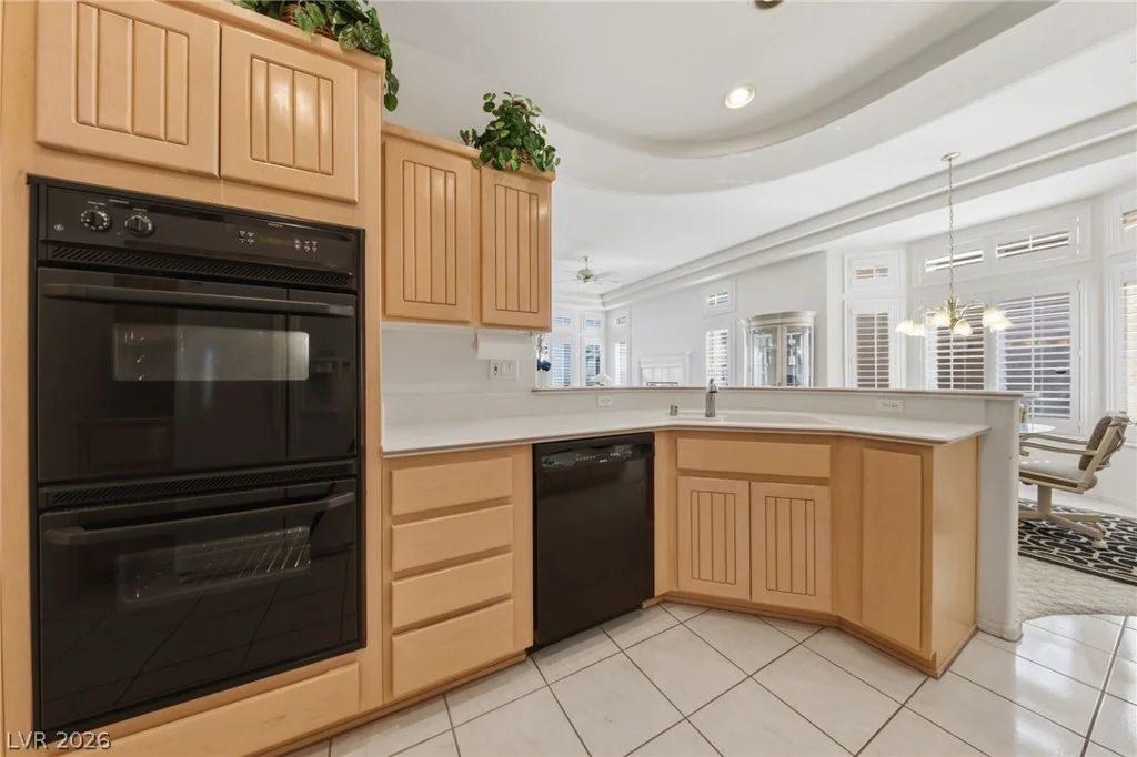 11024 Glacier View, Las Vegas, NV 89134
