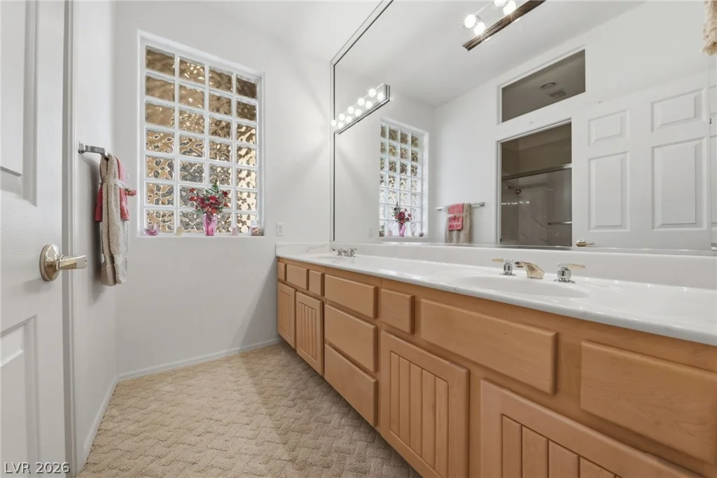 11024 Glacier View, Las Vegas, NV 89134