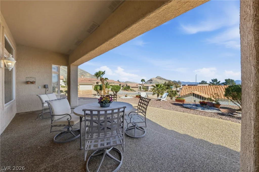 11024 Glacier View, Las Vegas, NV 89134