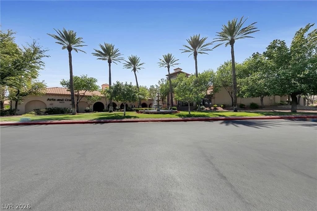 11024 Glacier View, Las Vegas, NV 89134