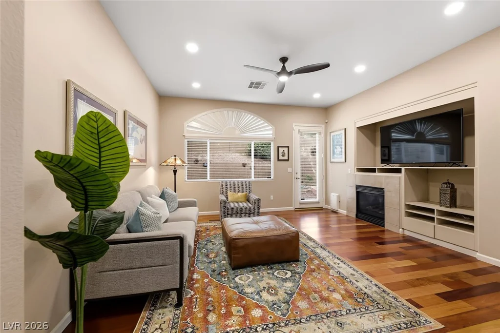 2321 Stone Glen, Las Vegas, NV 89134