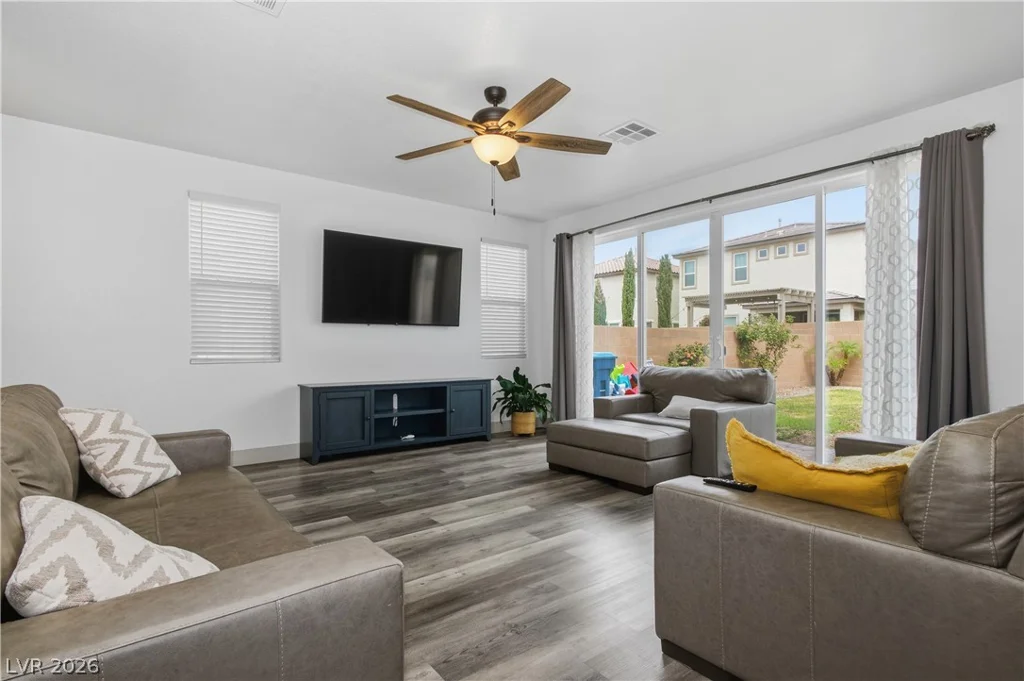 4238 Enchanting Sky, North Las Vegas, NV 89081