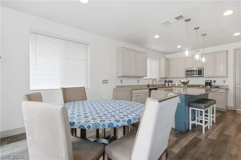 4238 Enchanting Sky, North Las Vegas, NV 89081