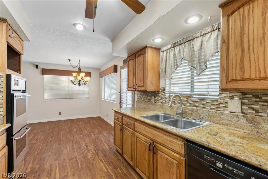 5305 Westleigh, Las Vegas, NV 89146