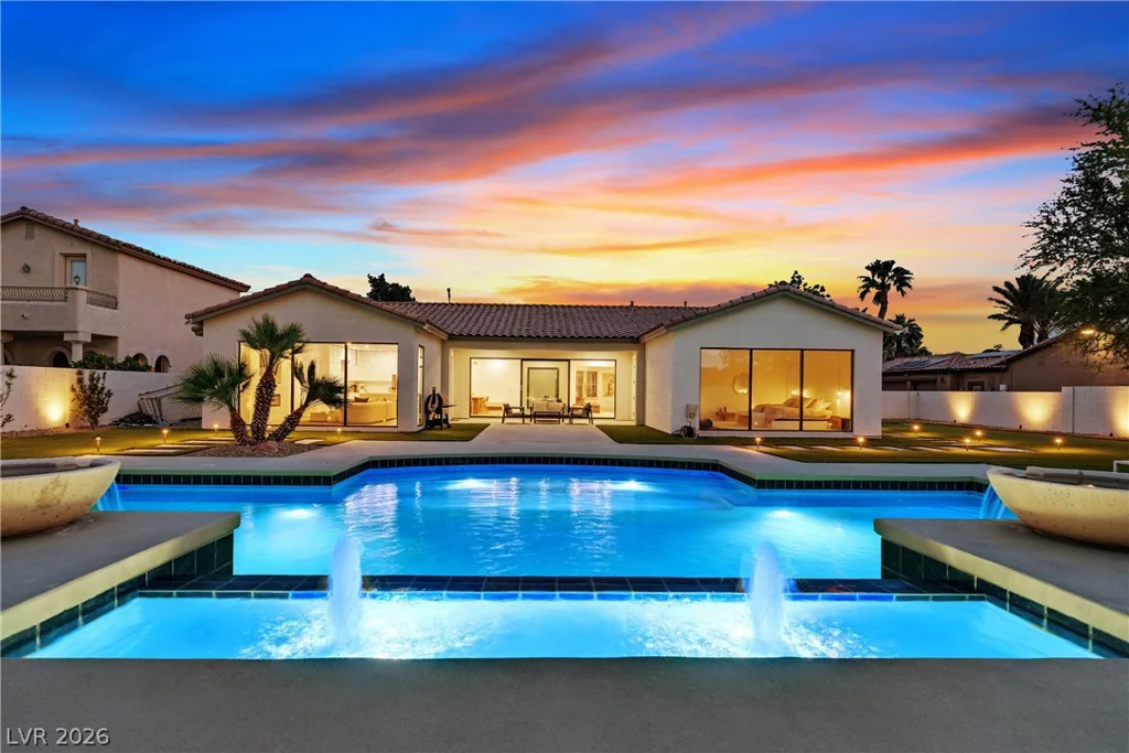360 Hedgehope, Las Vegas, NV 89183