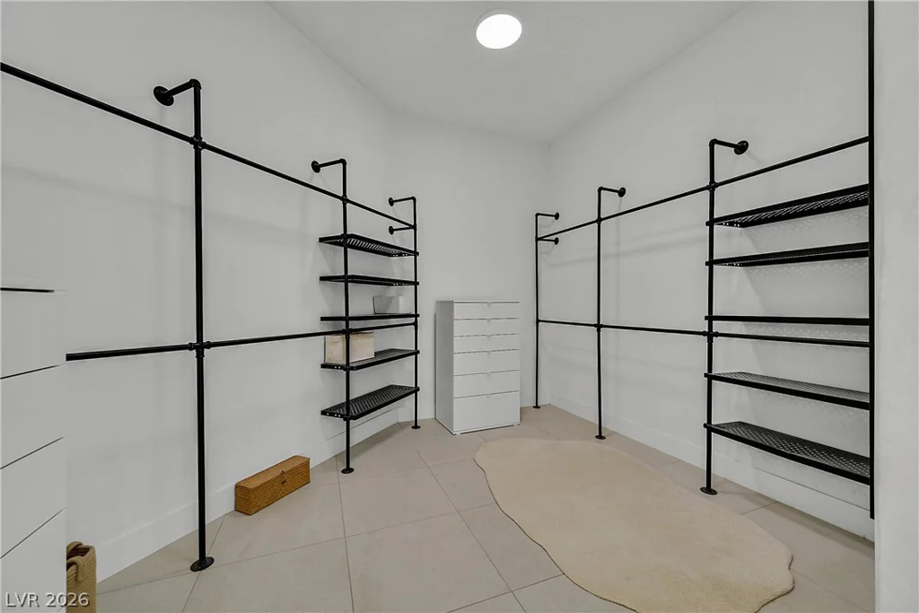 360 Hedgehope, Las Vegas, NV 89183