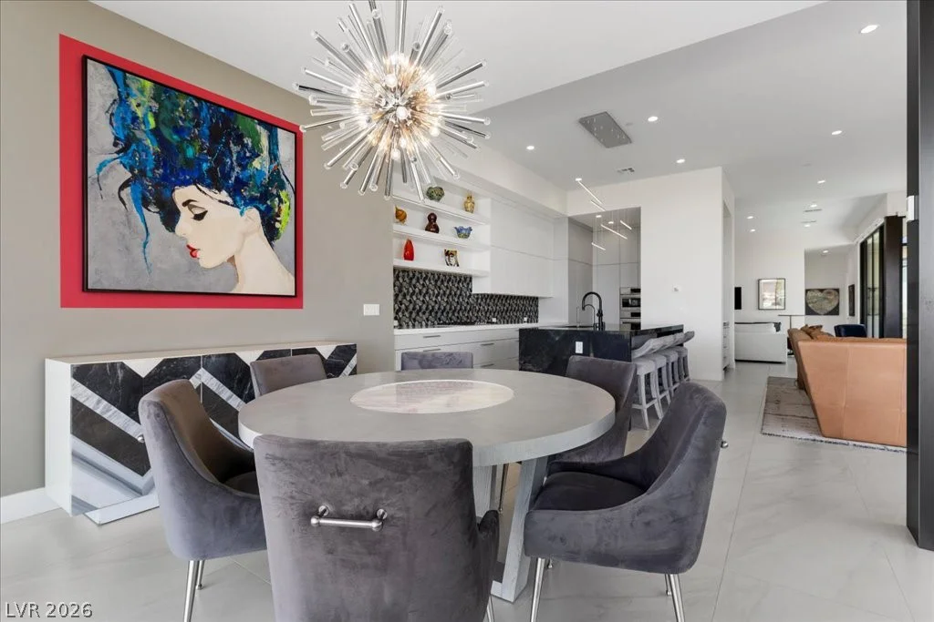 656 Scenic Cliff, Henderson, NV 89012