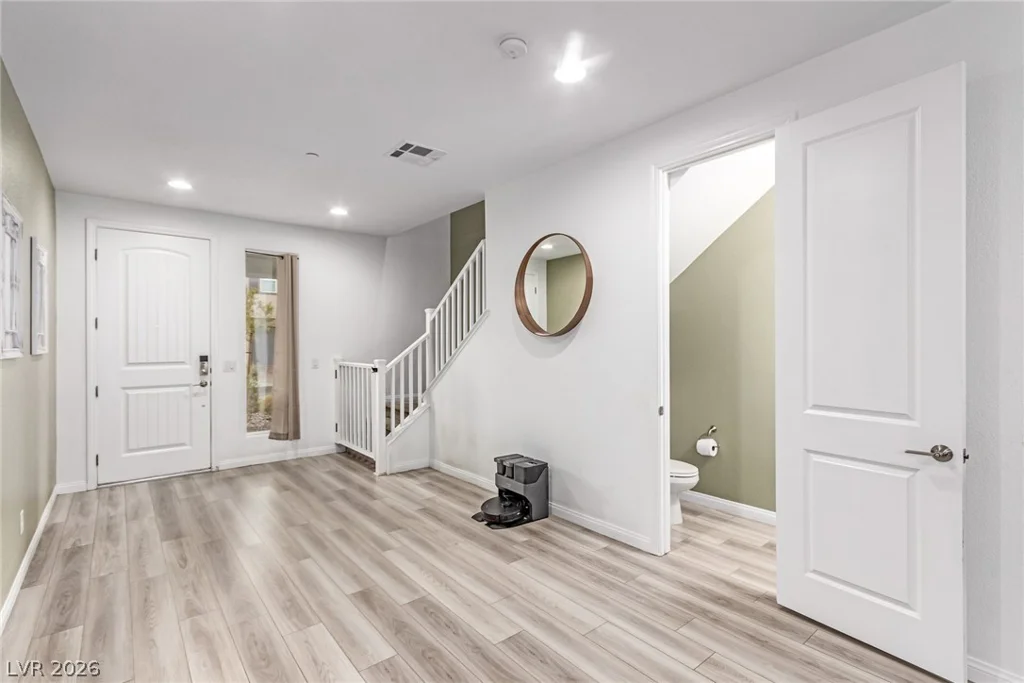 8739 Scalpay, Las Vegas, NV 89166