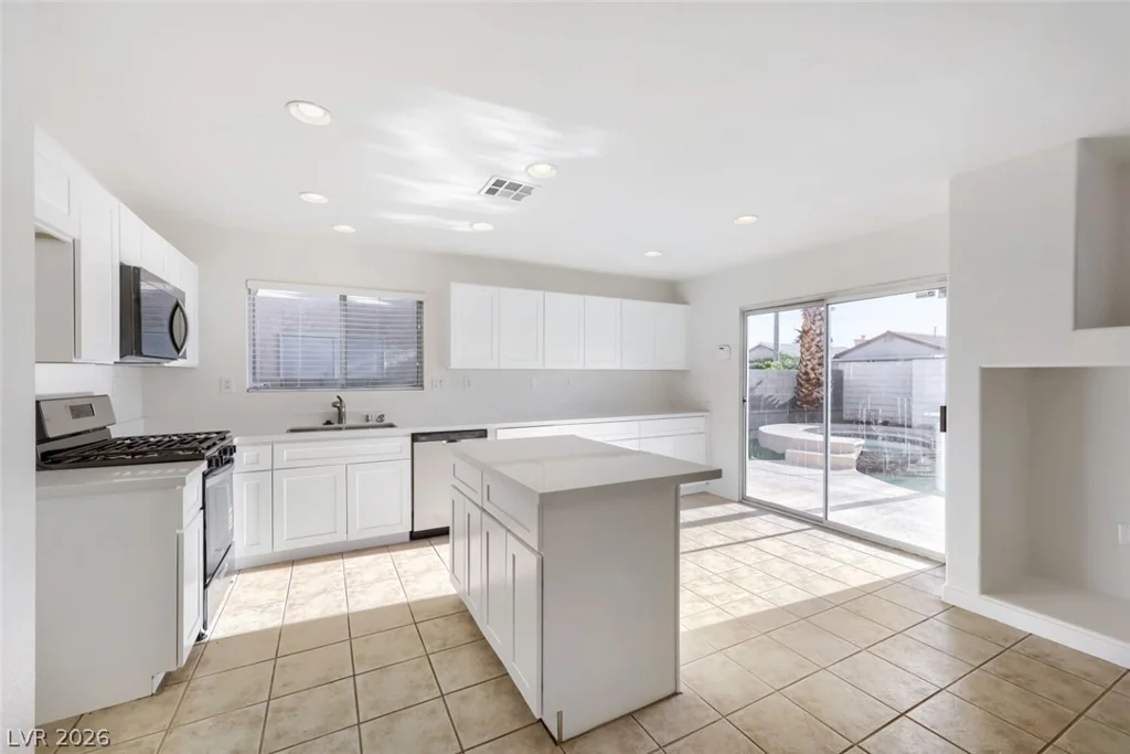 9034 Dulcimer, Las Vegas, NV 89123