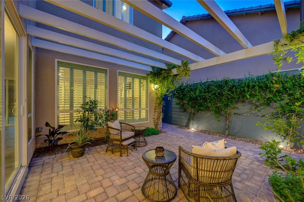 7323 Durand Park, Las Vegas, NV 89166
