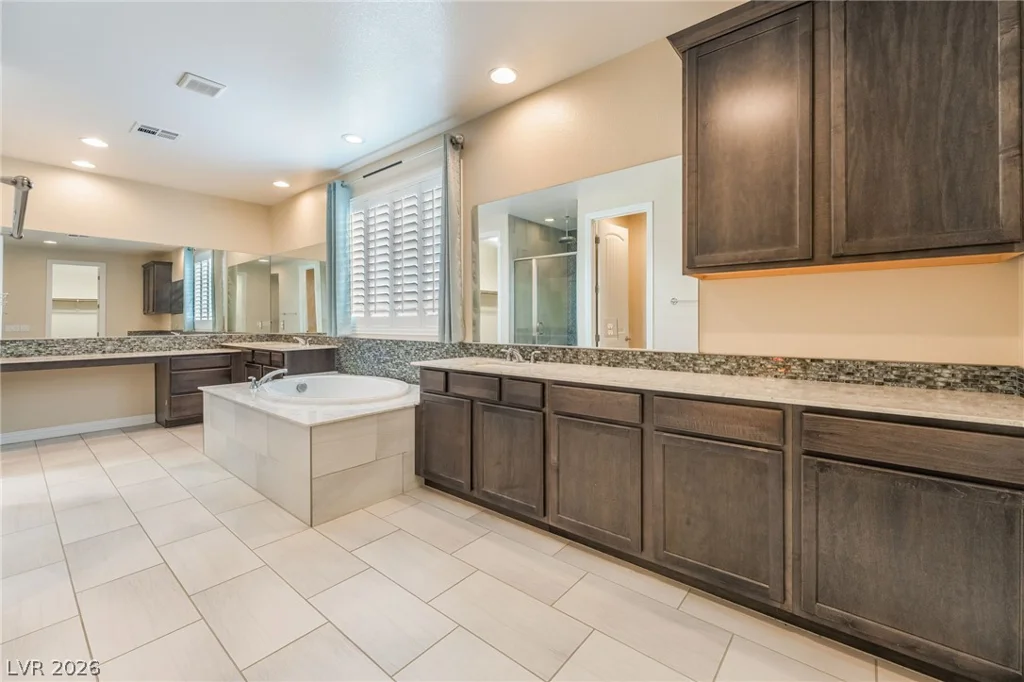 7323 Durand Park, Las Vegas, NV 89166