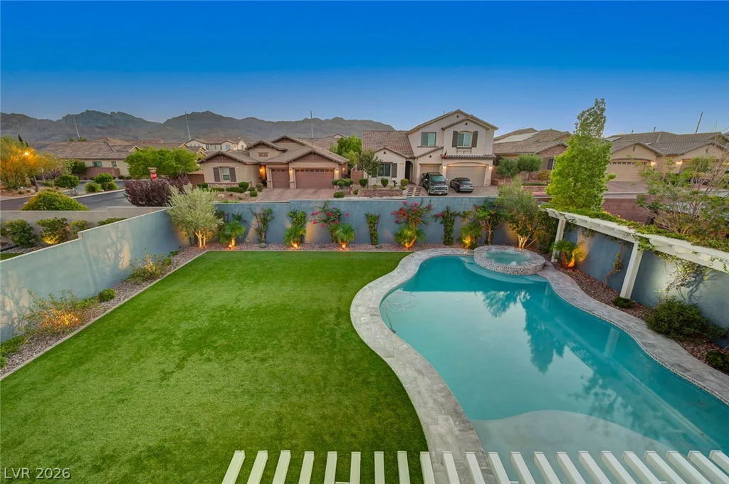 7323 Durand Park, Las Vegas, NV 89166