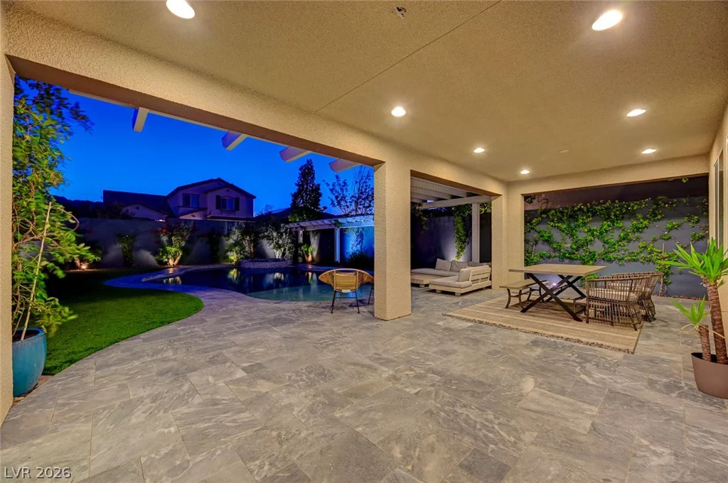 7323 Durand Park, Las Vegas, NV 89166