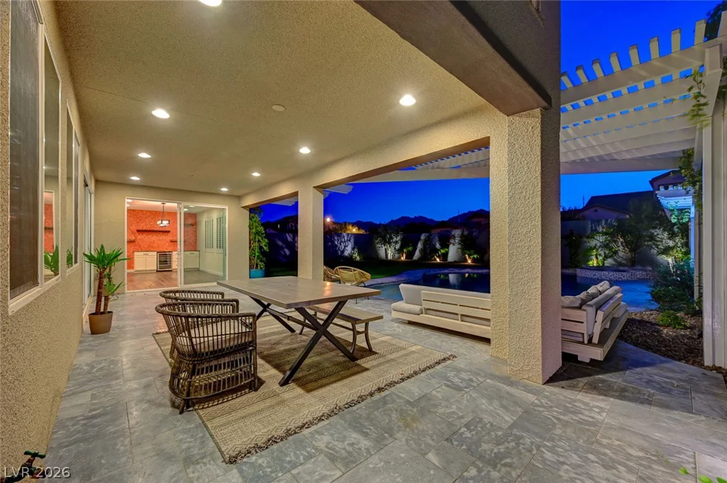 7323 Durand Park, Las Vegas, NV 89166