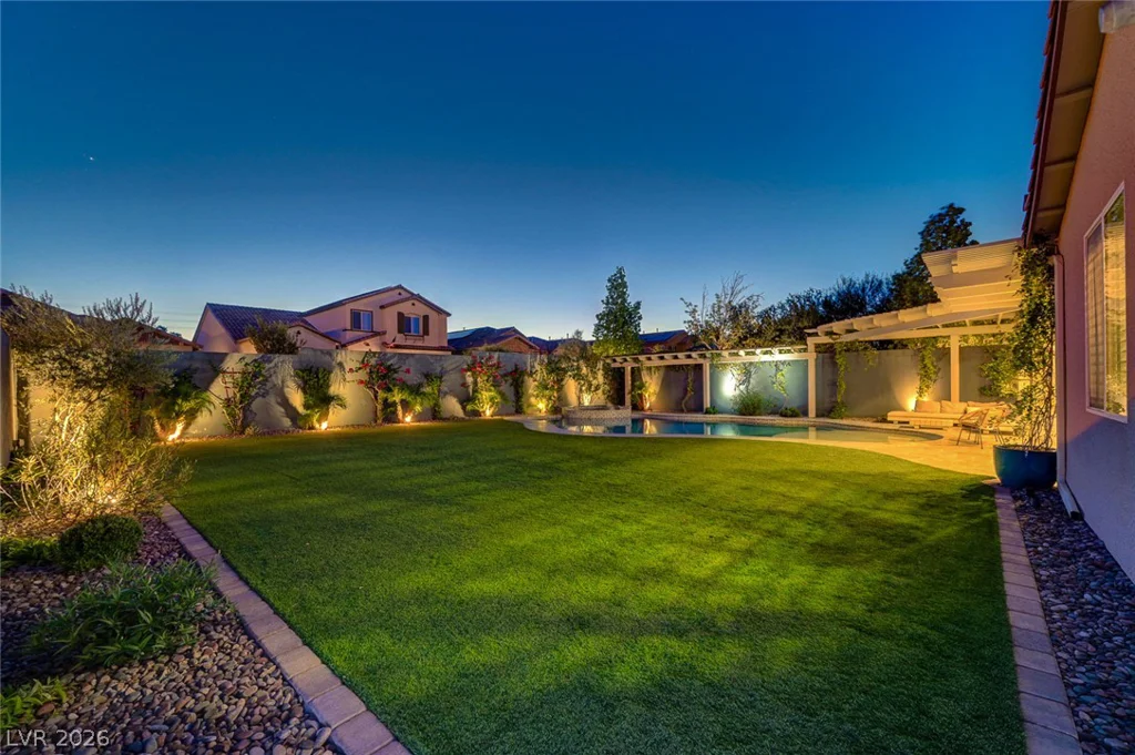 7323 Durand Park, Las Vegas, NV 89166