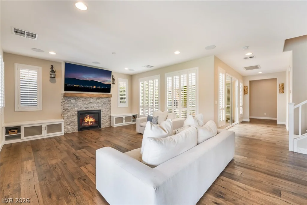 7323 Durand Park, Las Vegas, NV 89166