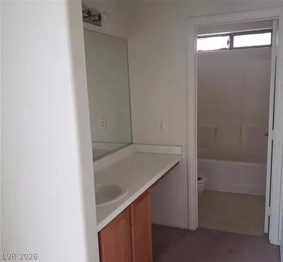 4732 Lone Grove, Las Vegas, NV 89139
