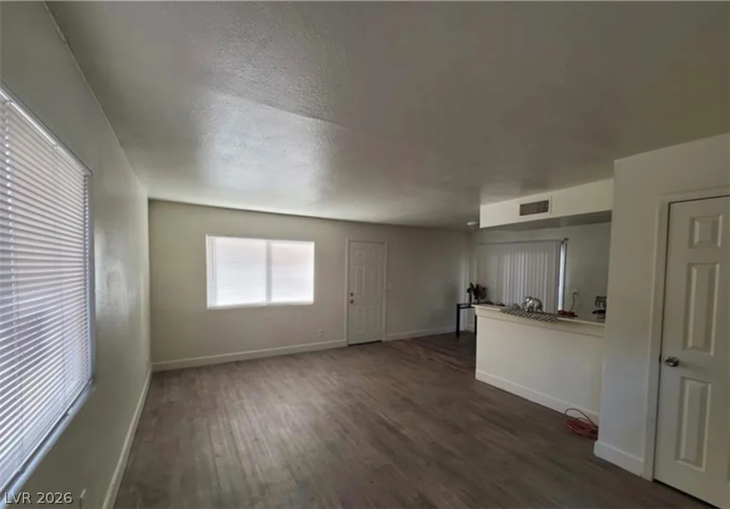 5126 Golden, Las Vegas, NV 89119