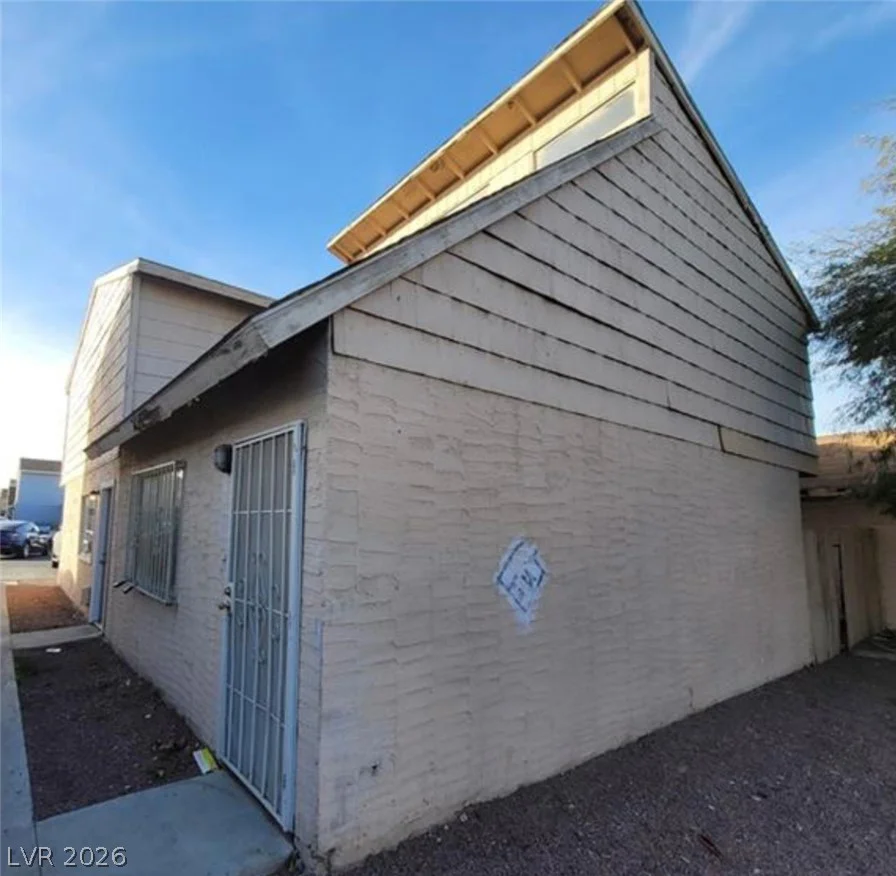 5126 Golden, Las Vegas, NV 89119