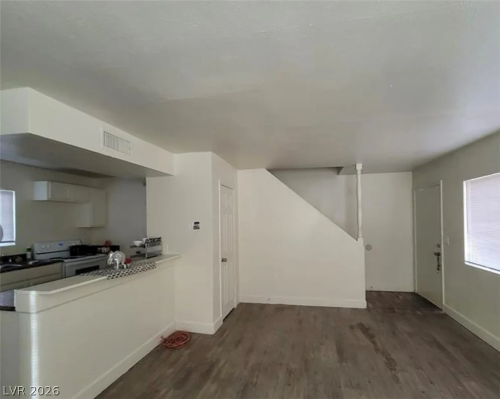 5126 Golden, Las Vegas, NV 89119