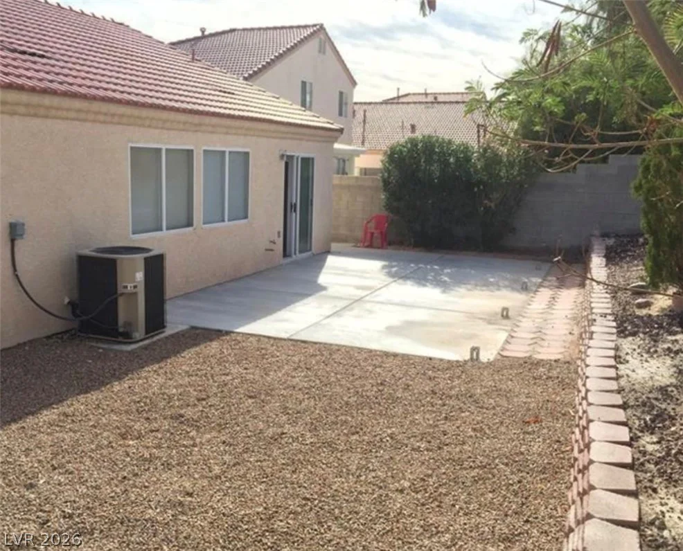 6119 Magic Mesa, North Las Vegas, NV 89031