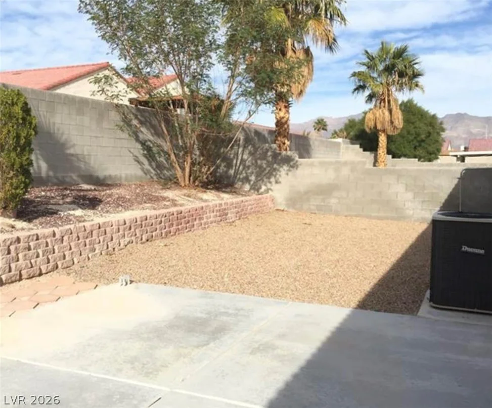 6119 Magic Mesa, North Las Vegas, NV 89031