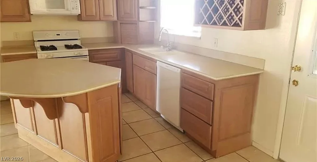 7990 Firethorn, Las Vegas, NV 89123