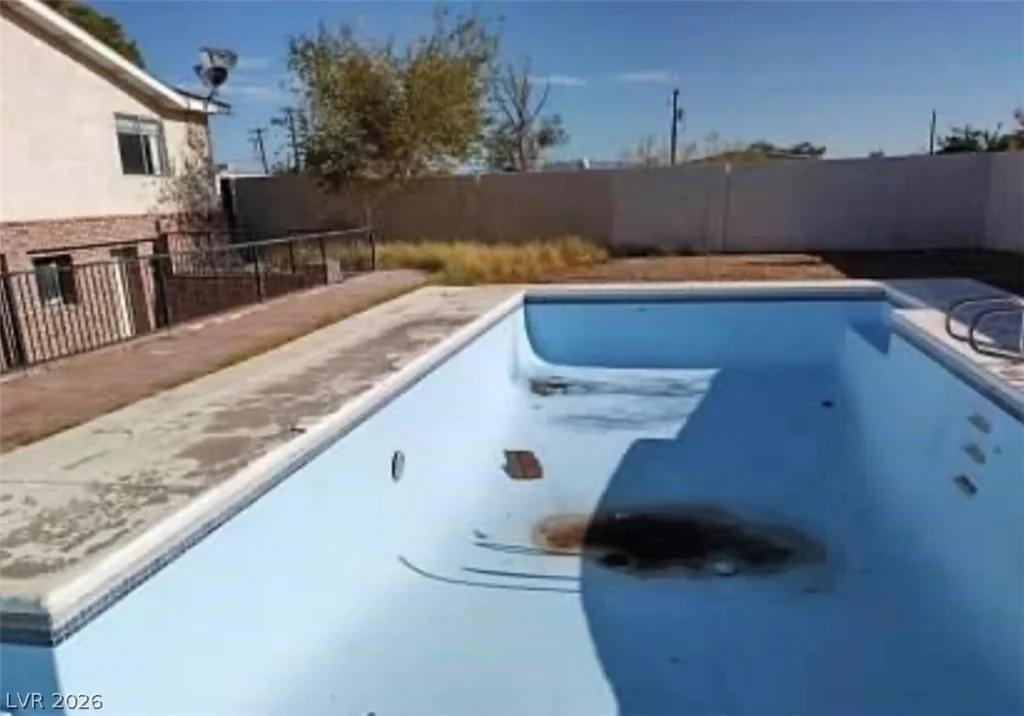 664 Sky, Indian Springs, NV 89018