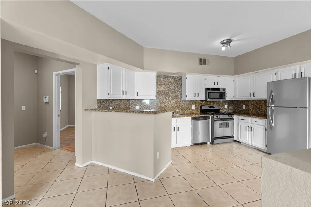 8400 Charleston, Las Vegas, NV 89117