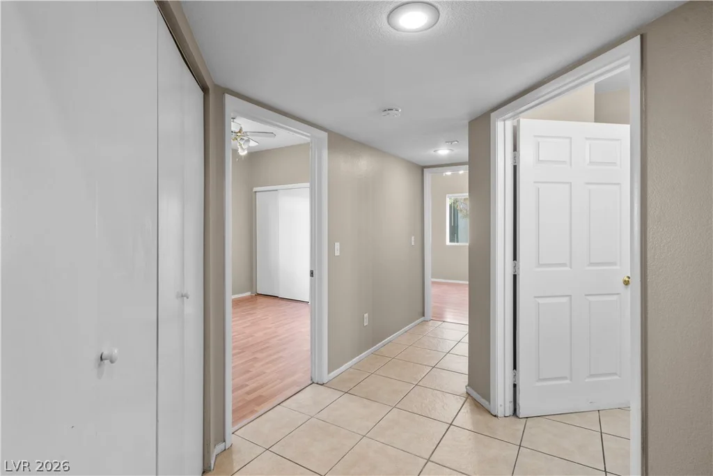 8400 Charleston, Las Vegas, NV 89117