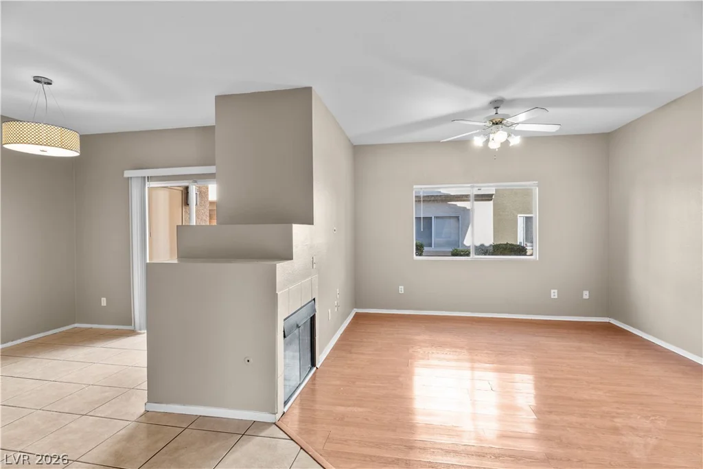 8400 Charleston, Las Vegas, NV 89117
