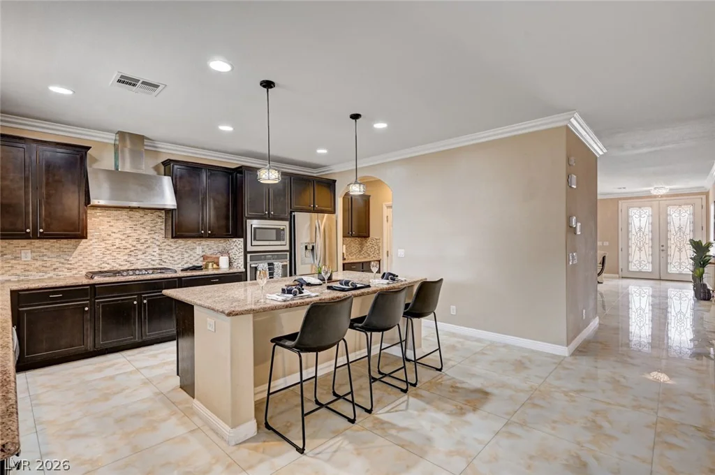 8223 Saddleback Ledge, Las Vegas, NV 89147