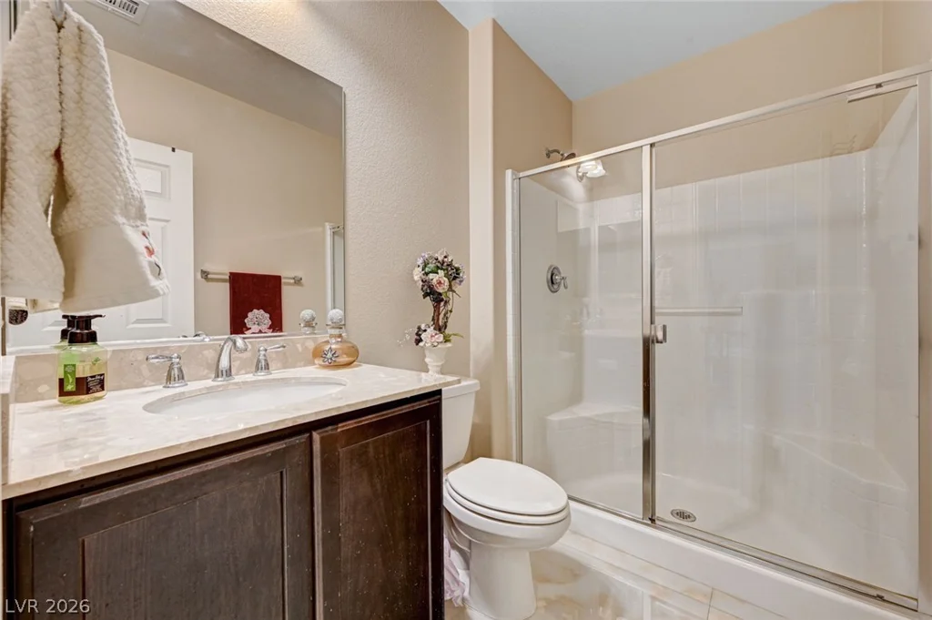8223 Saddleback Ledge, Las Vegas, NV 89147