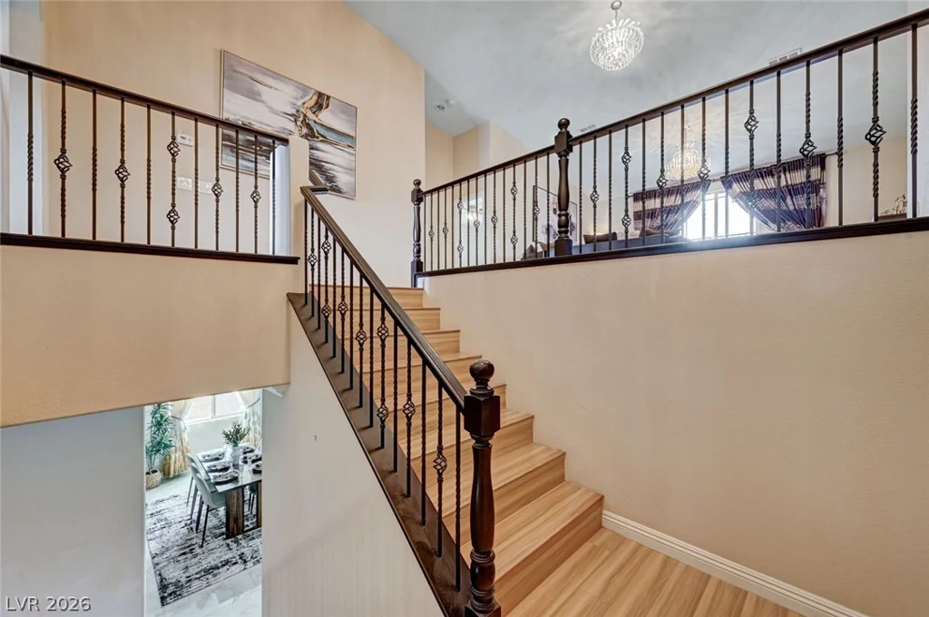 8223 Saddleback Ledge, Las Vegas, NV 89147