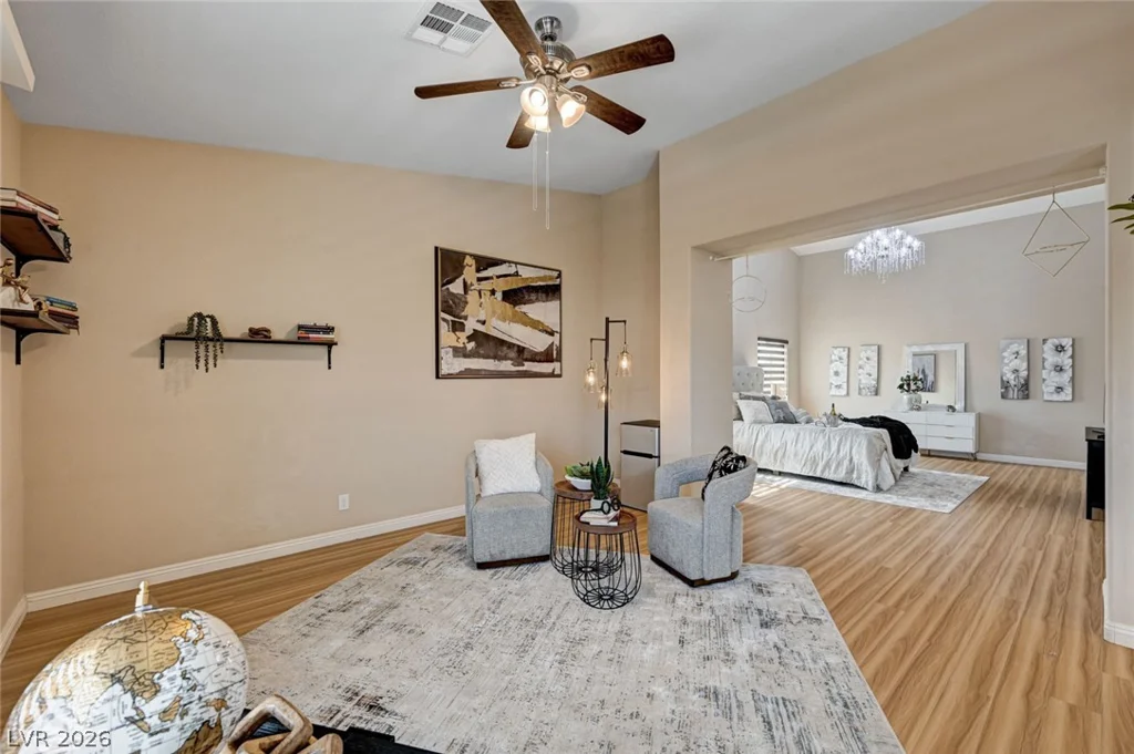 8223 Saddleback Ledge, Las Vegas, NV 89147