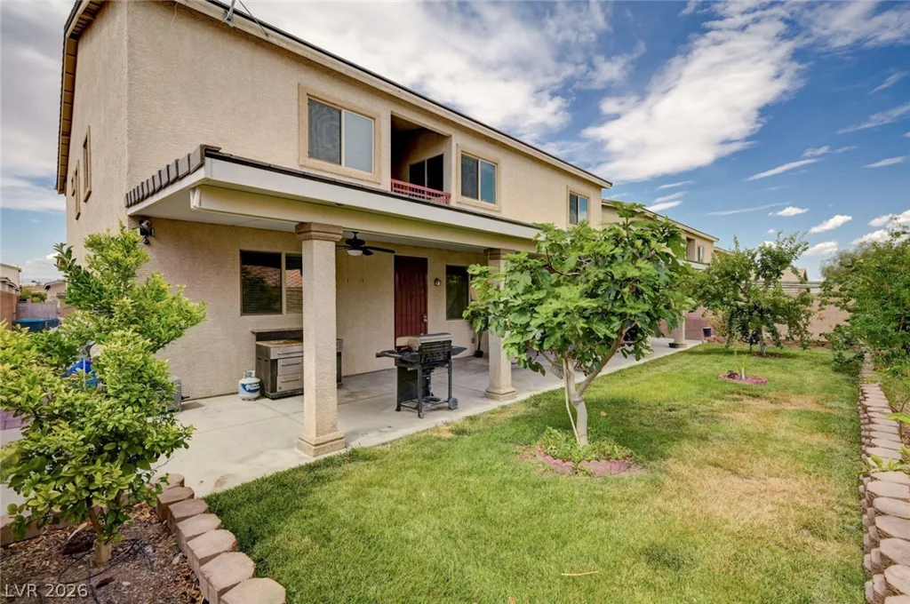 8223 Saddleback Ledge, Las Vegas, NV 89147