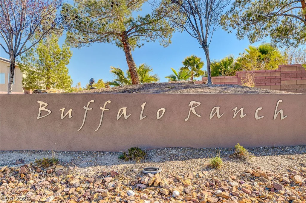 8223 Saddleback Ledge, Las Vegas, NV 89147
