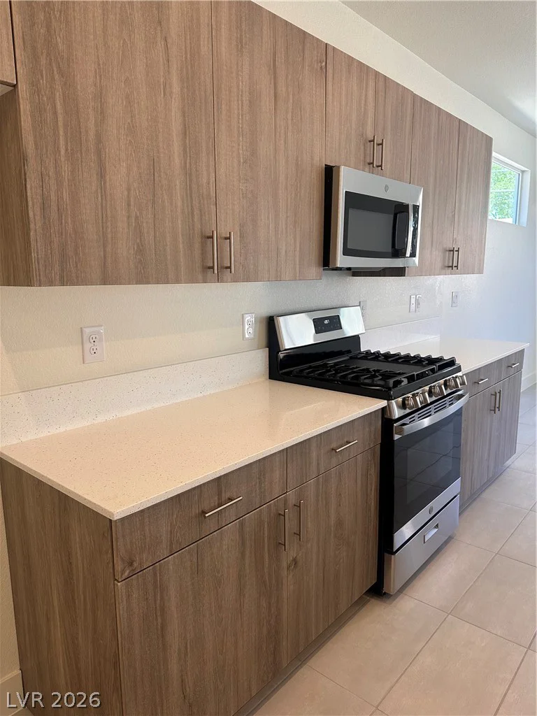 2464 Tom Collins, Las Vegas, NV 89169