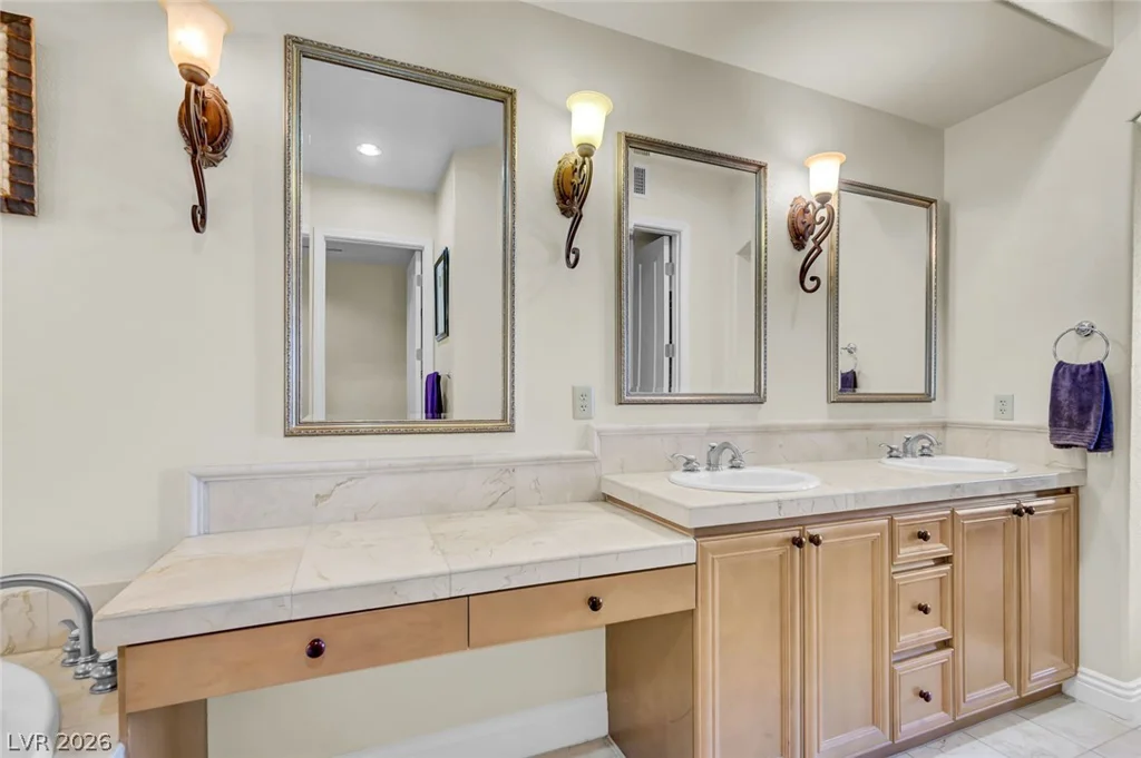 20 Via Mantova, Henderson, NV 89011