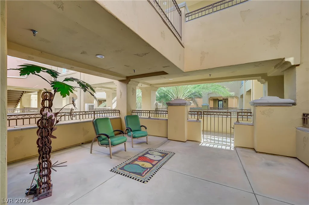 20 Via Mantova, Henderson, NV 89011