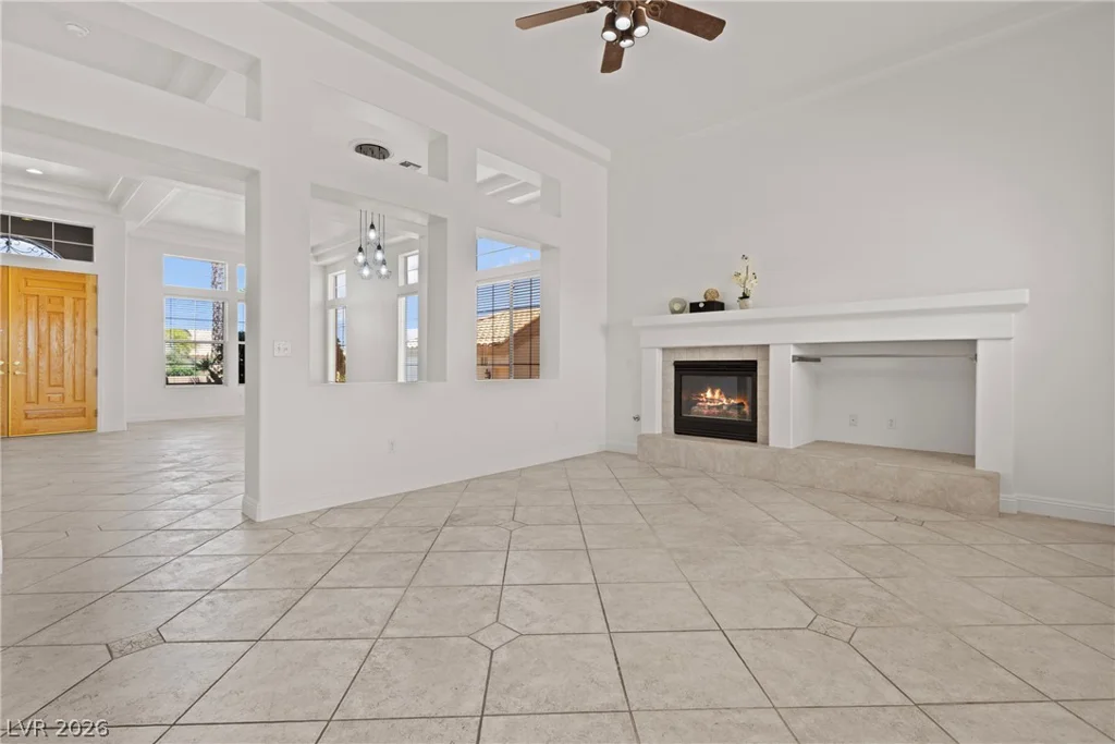 10033 Villa Ridge, Las Vegas, NV 89134