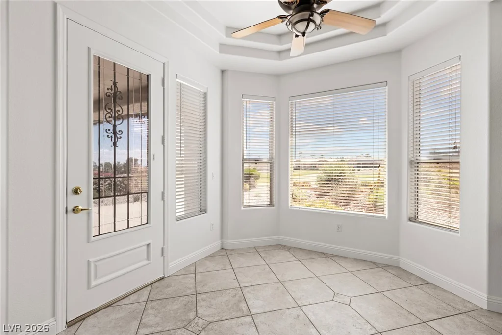 10033 Villa Ridge, Las Vegas, NV 89134