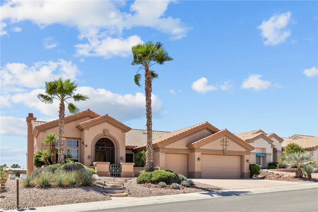 10033 Villa Ridge, Las Vegas, NV 89134