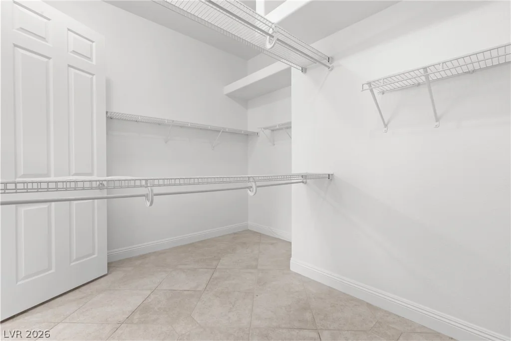 10033 Villa Ridge, Las Vegas, NV 89134