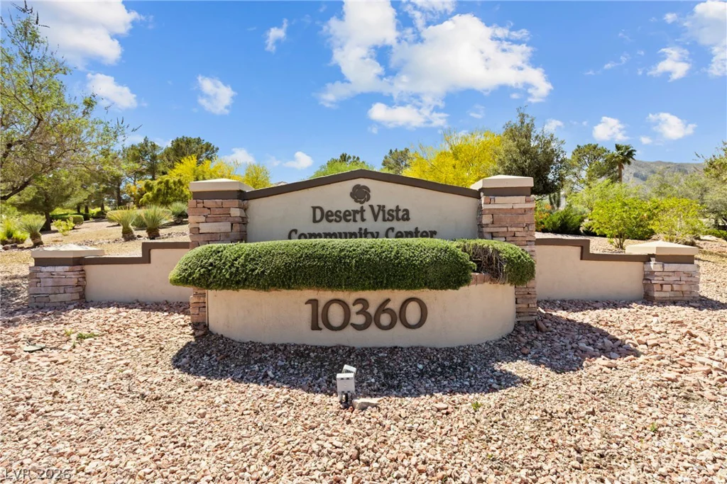 10033 Villa Ridge, Las Vegas, NV 89134