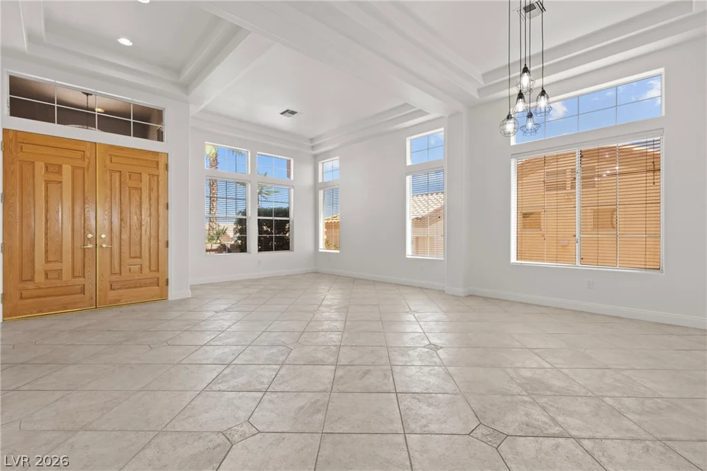 10033 Villa Ridge, Las Vegas, NV 89134